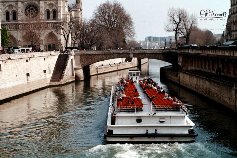 River boat Ride.jpg - River boat cruise.